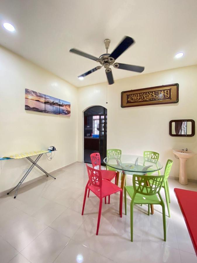 קואלה טרנגאנו Family Homestay מראה חיצוני תמונה