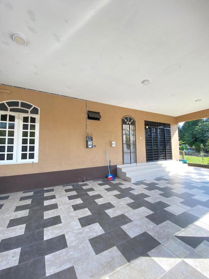 קואלה טרנגאנו Family Homestay מראה חיצוני תמונה
